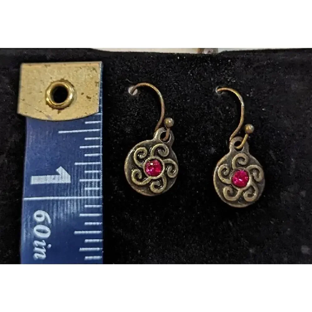 Vintage Avon Necklace & Earrings Set Romantic Antiqued Gold Gothic Medallion NEW